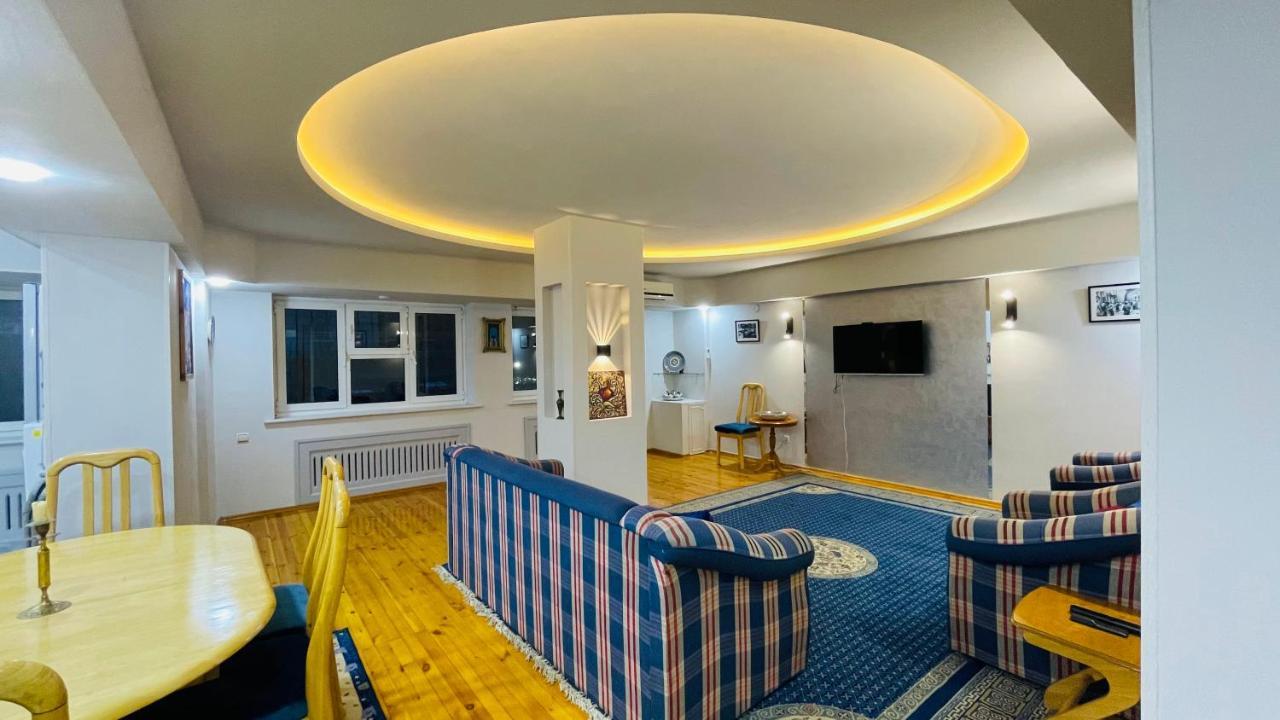 3-Bedroom Apartment On Ohunboboev ทาชเคนต์ ภายนอก รูปภาพ